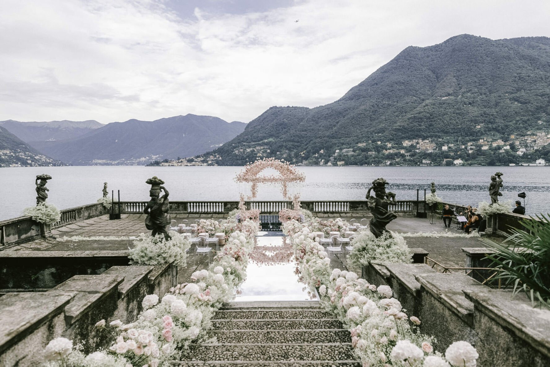 Villa Pizzo Wedding | Scarlet