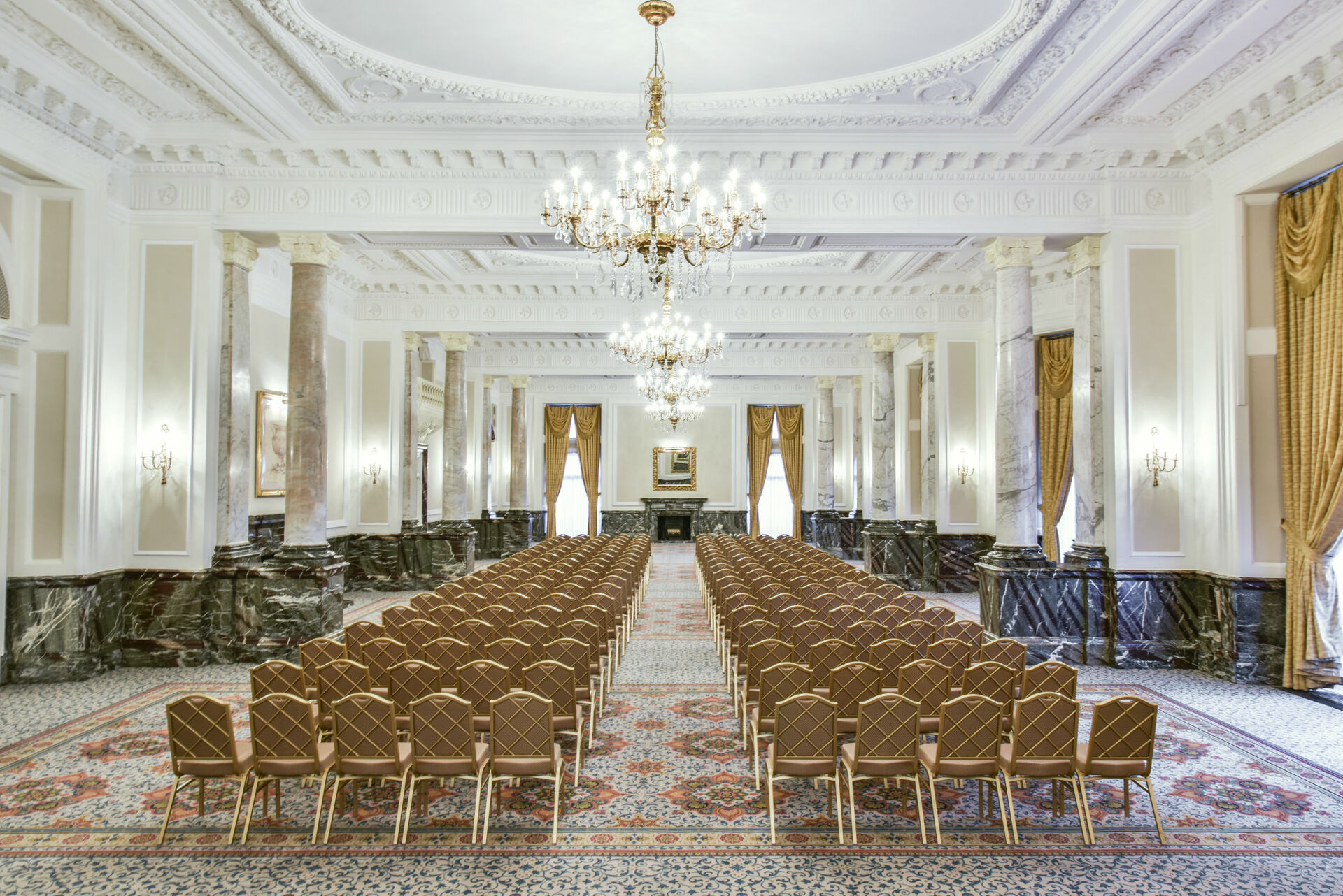 The Landmark London Ballroom Wedding | Scarlet