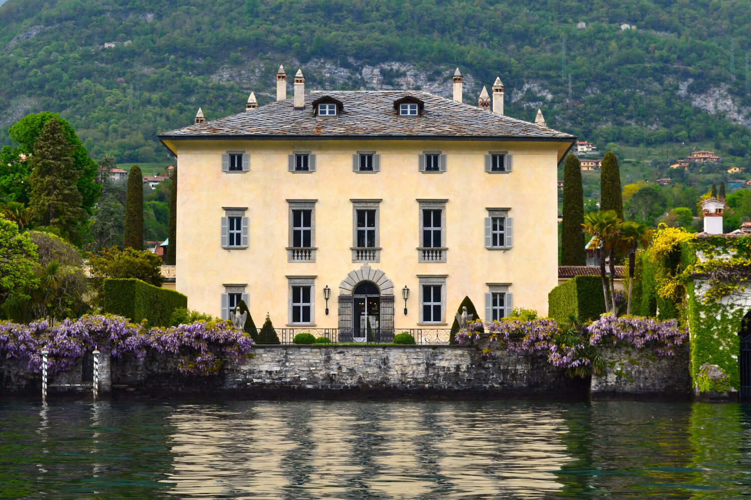 Villa Balbiano Lake Como Weddings | Scarlet