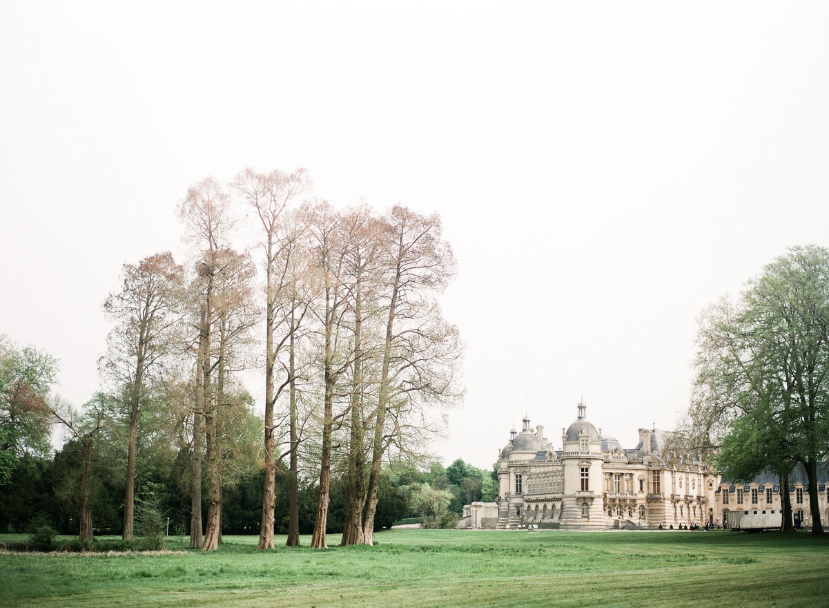 Chateau de Chantilly for wedding